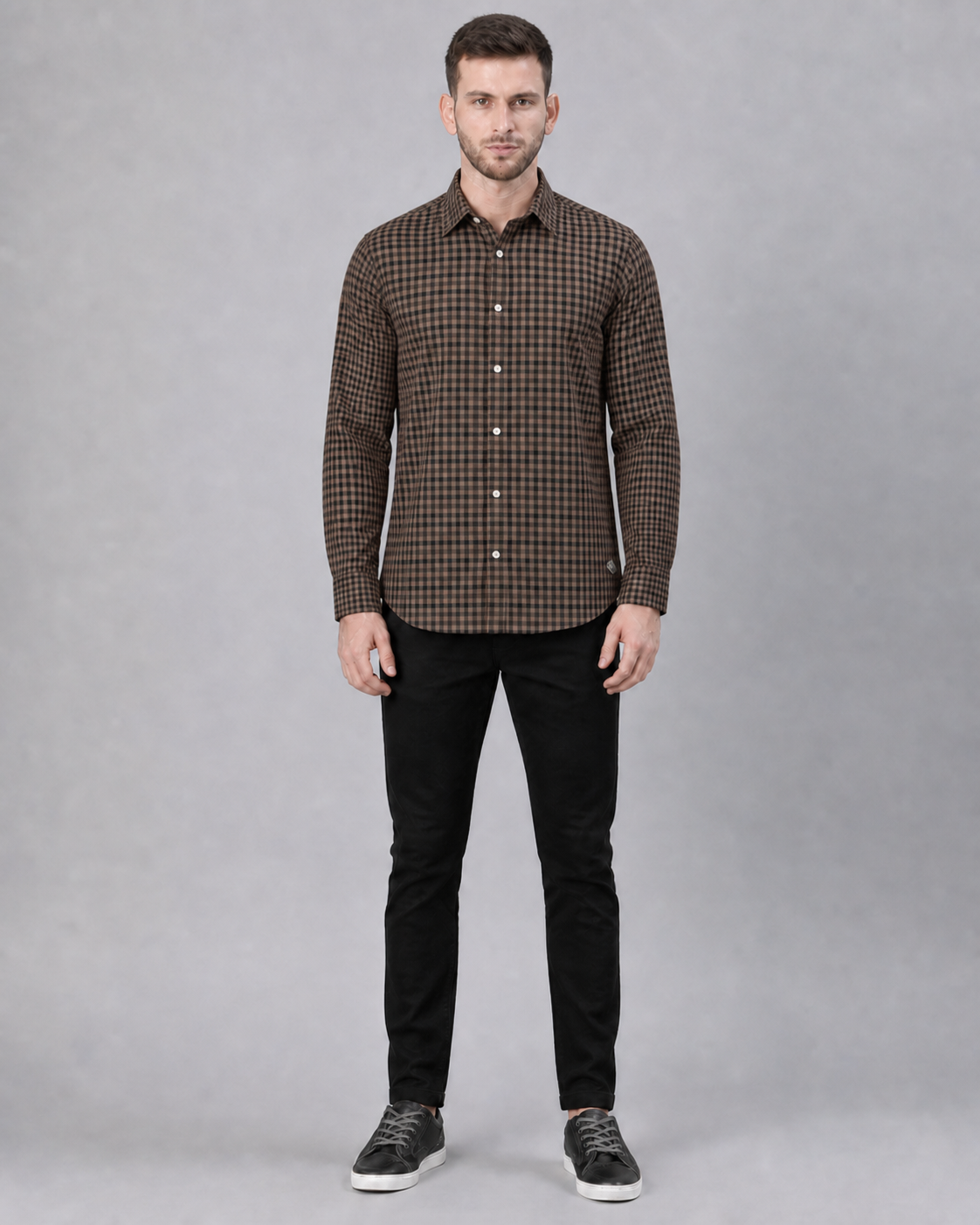 Bark/Caviar Checkered Pull Over Dress Shirt