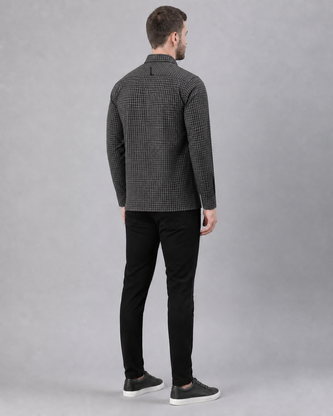 Gunmetal/Caviar Checkered Pull Over Dress Shirt