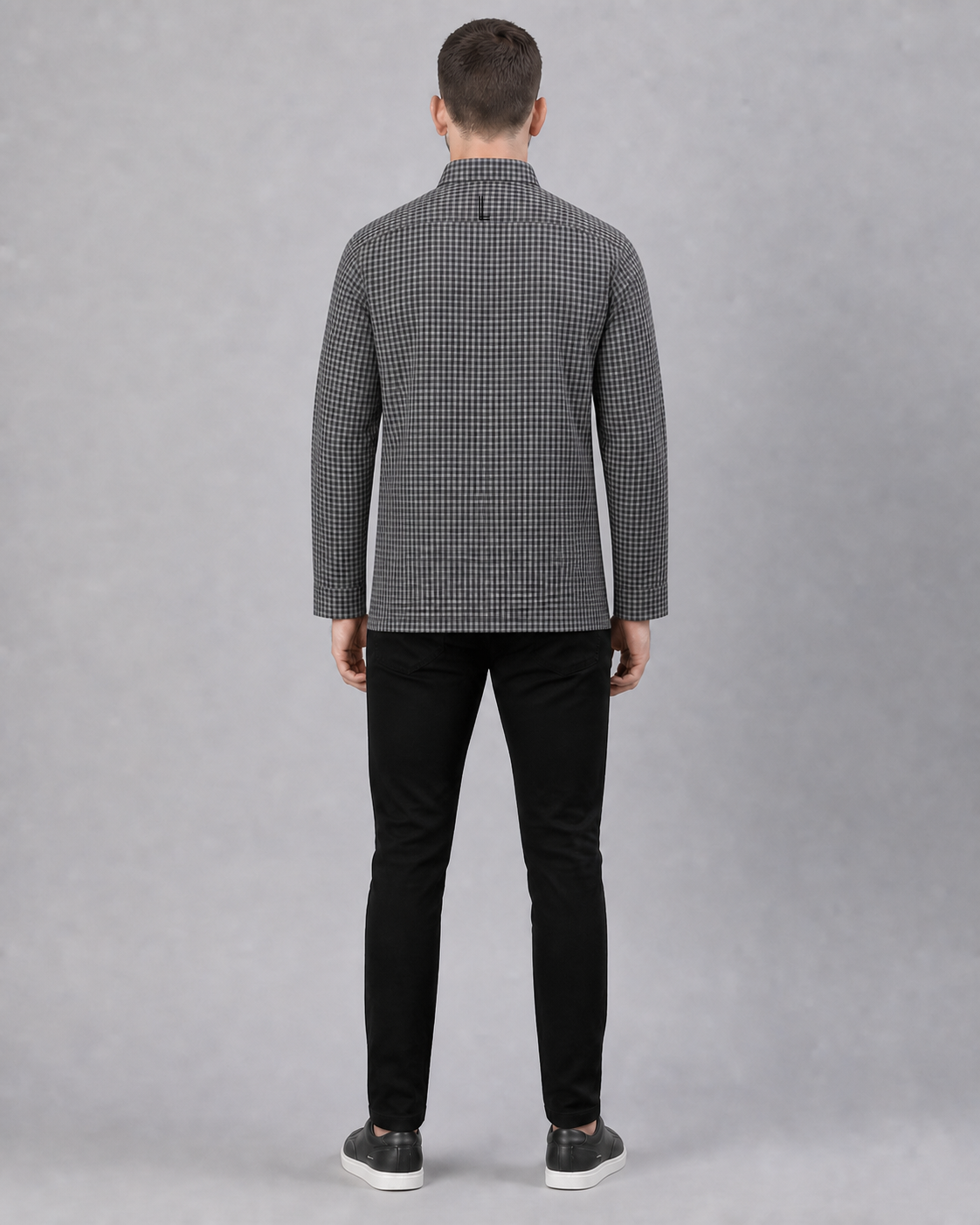 Gunmetal/Caviar Checkered Pull Over Dress Shirt